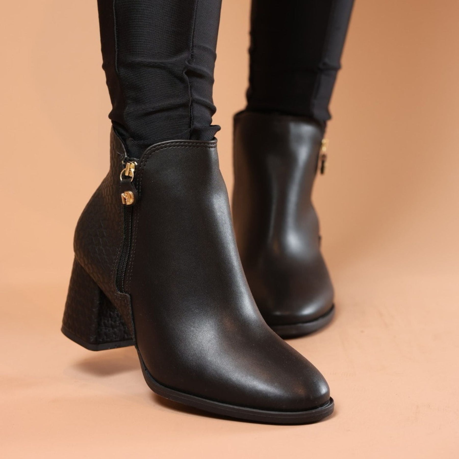 Bota Terapêutica Couro Napa